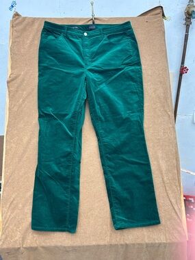 Talbots Women's Emerald Green Straight-Leg Corduroy Jeans
